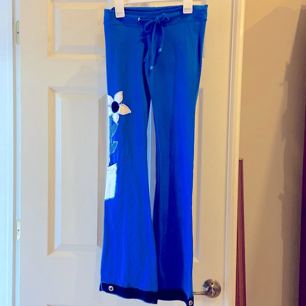 Adorable, bright blue stretchy Brazilian one of a kind athletic pants! Zumba!
